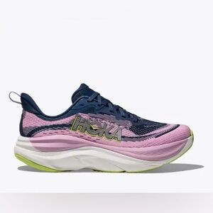 HOKA SKYFLOW BRAND NEW